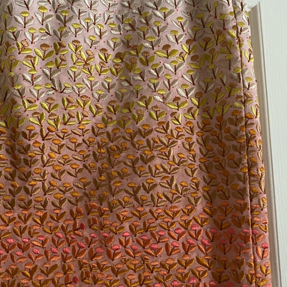 Detailed mini skirt - Picture 3 of 4